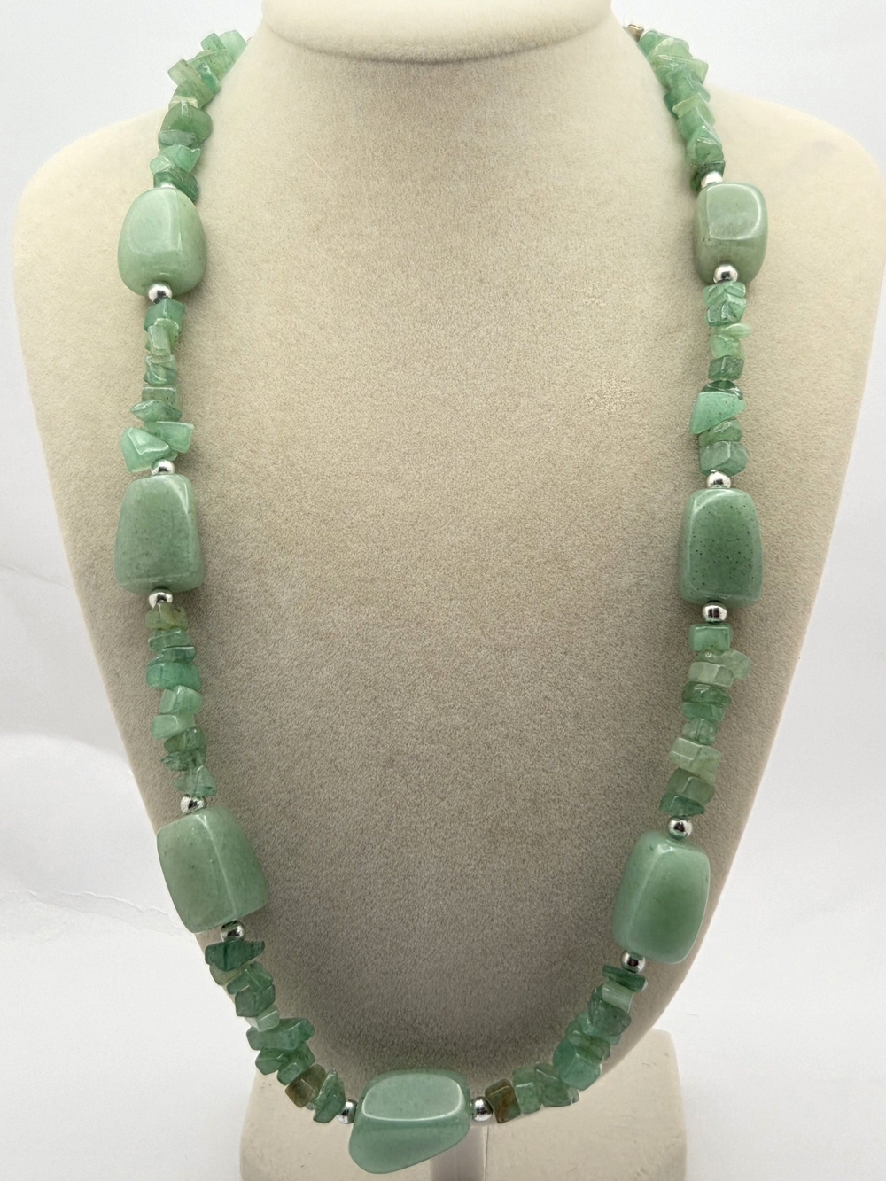 Green Aventurine & Quartz Gemstone Chip Necklace Silver Tone 20”